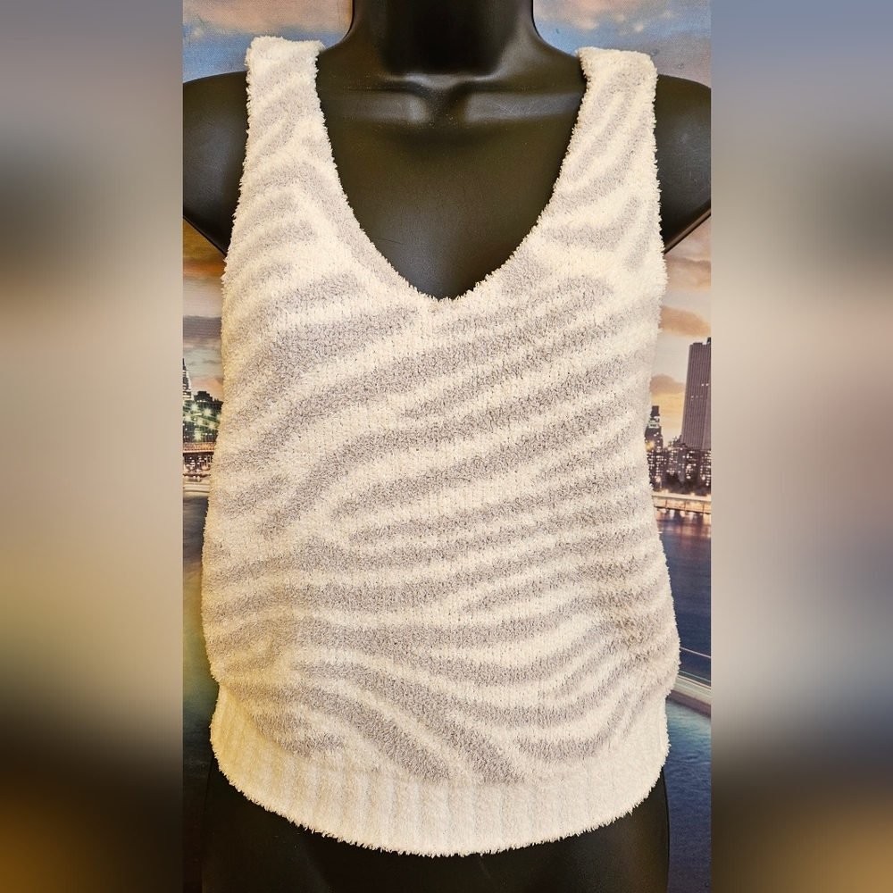 UGG TOP